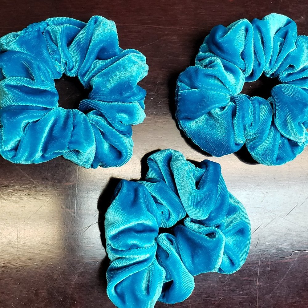 Scrunchies and Headwraps